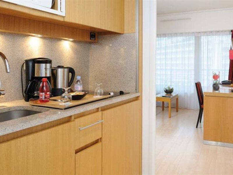 Residhome Courbevoie La Defense Екстер'єр фото